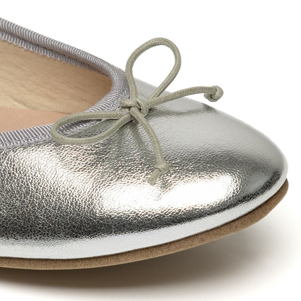 バレエ(メタル) / バレエシューズブランドのファルファーレ公式通販