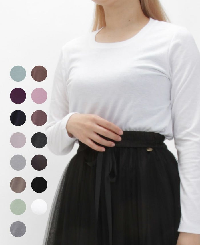 PAS DE LION(パドゥリオン)　Uネックカットソー