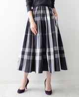 トレコード(TRECODE)黒ゴムフレアスカートモノトーンチェック柄ネイビーカラーマキシ丈