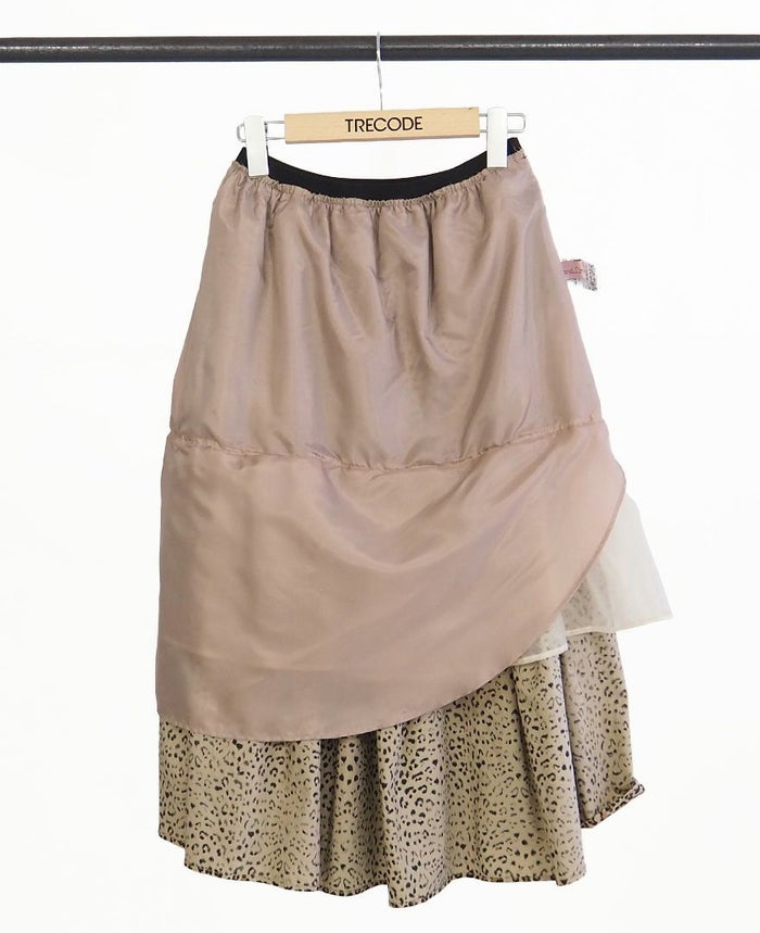 トレコード(TRECODE)黒ゴムフレアスカートレオパード柄