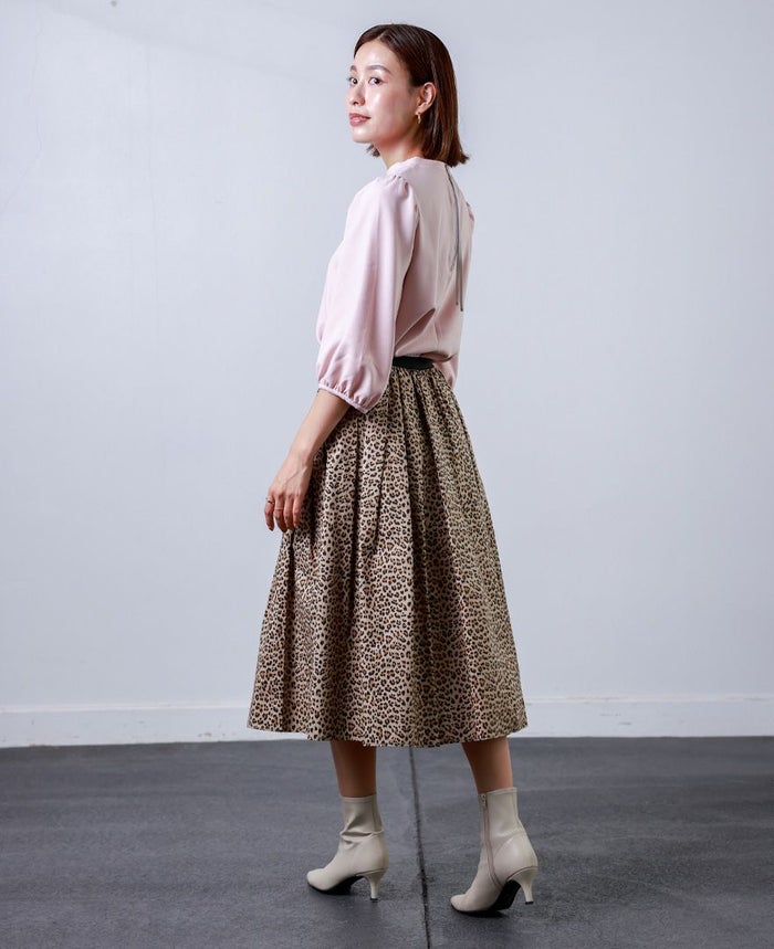 トレコード(TRECODE)黒ゴムフレアスカートレオパード柄ロング丈