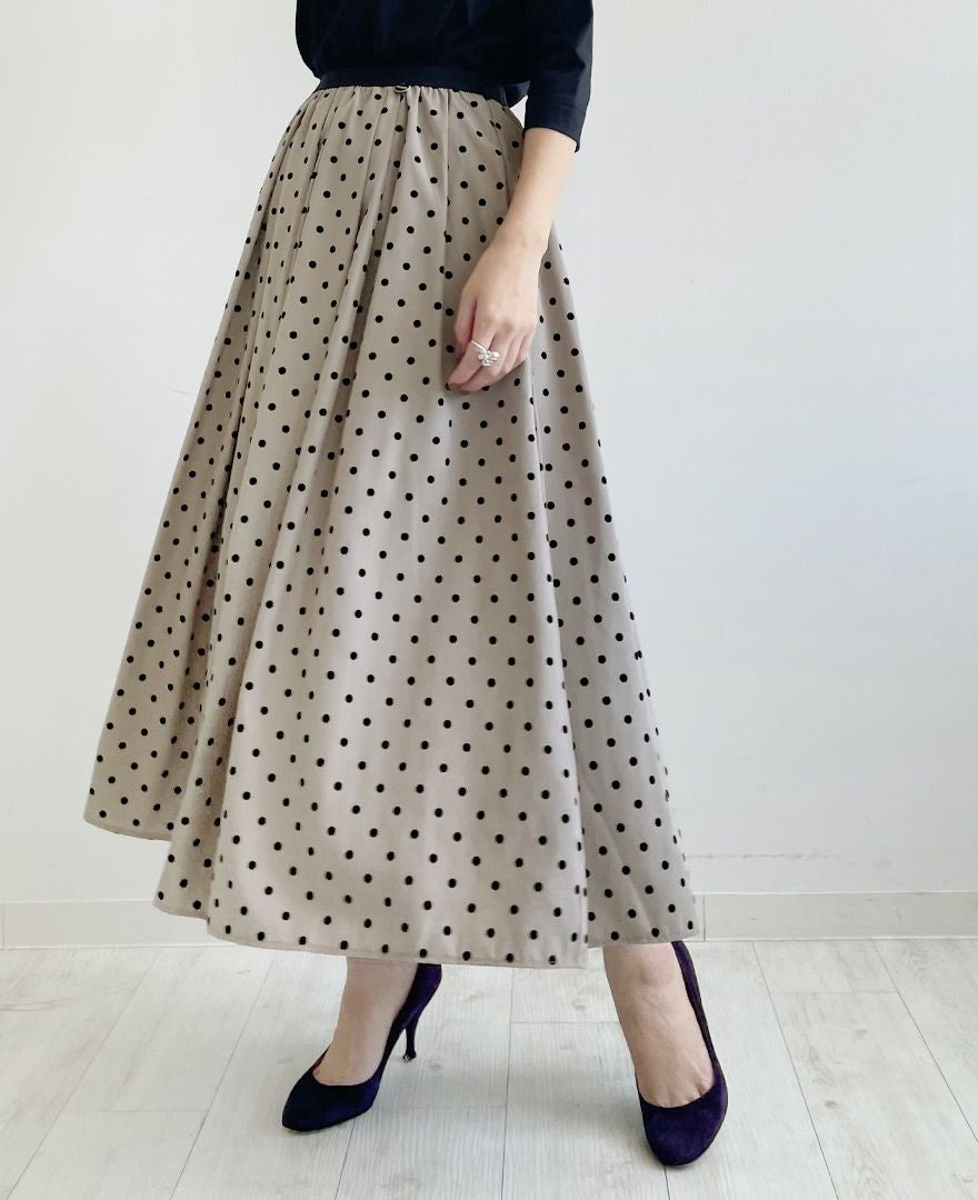 5,500均一】神戸・山の手フロッキードットスカート グレージュ