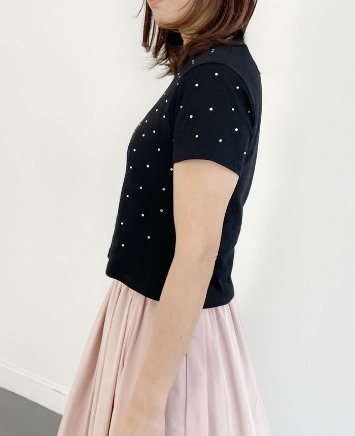 トレコード(TRECODE)ビジューTシャツ落ち着いたブラックカラー