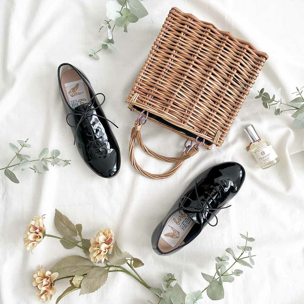 レースアップ(エナメル) / バレエシューズブランドのファルファーレ