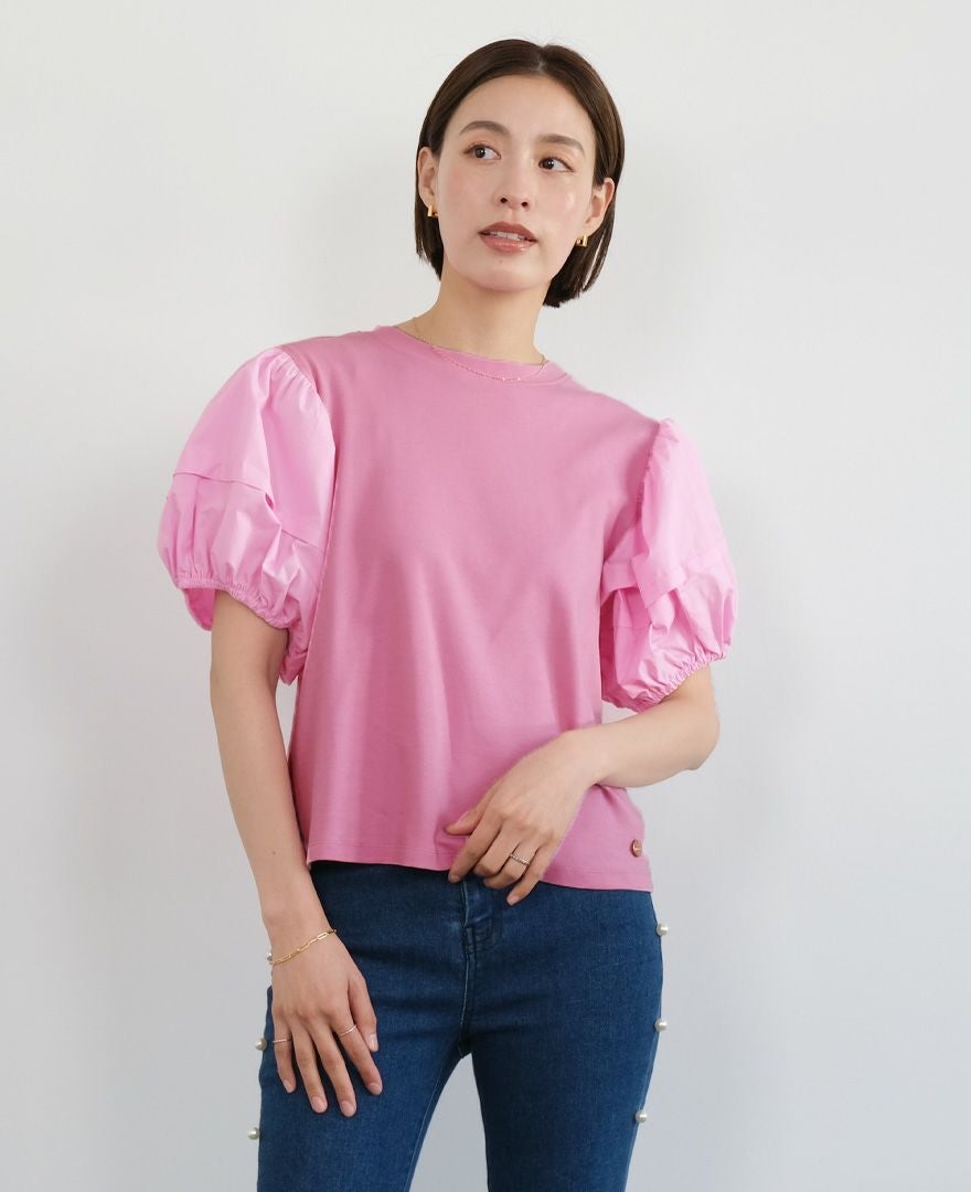 バルーン袖Tシャツオンラインショップ限定色ネイビーの着用画像
