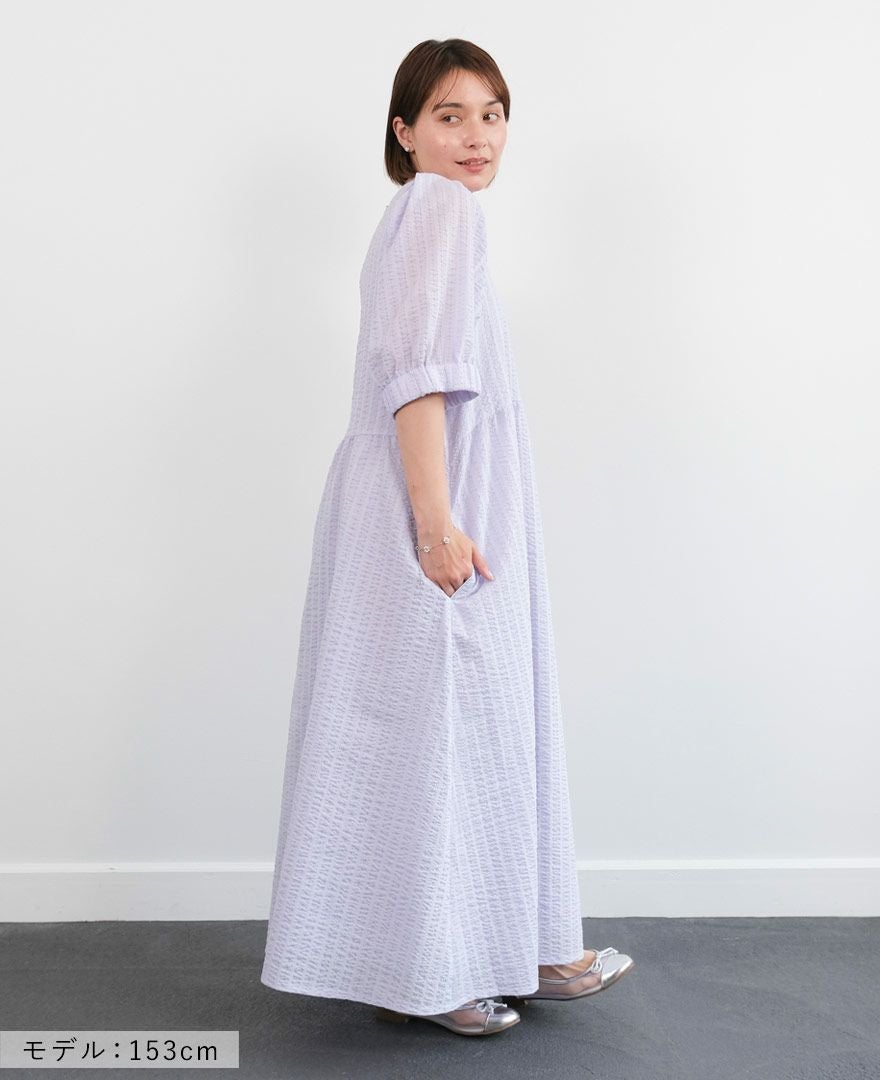 ラベンダーのミラクルウェーブワンピース着用画像