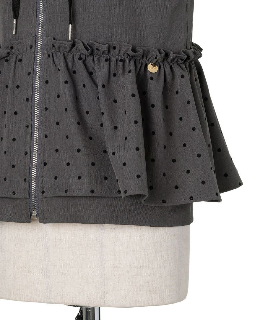 TRECODE（トレコード）のドットフリルパーカーベストの詳細